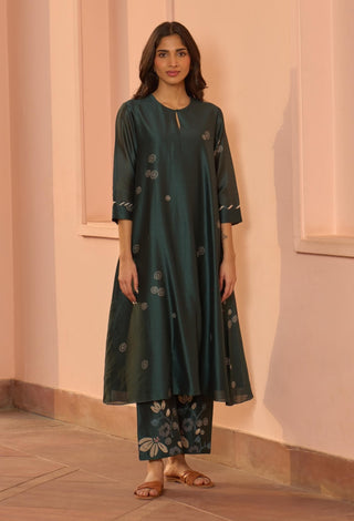 Jade embroidered tunic and pants