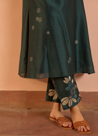 Jade embroidered tunic and pants