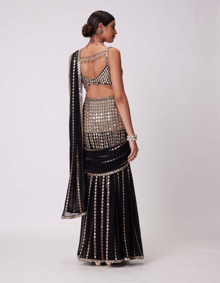 Black Pre-Draped Sari And Blouse by Vvani By Vani Vats available on Indiaspopup.com