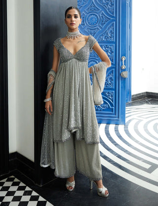 Crystal Gray Kurta Set by Vvani By Vani Vats available on Indiaspopup.com