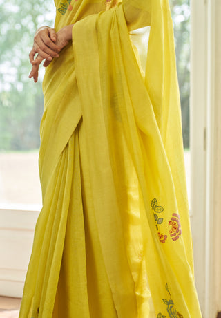 Daffodil floral applique sari and blouse