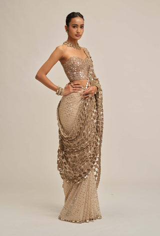 Light beige cutwork pallu sari corset set