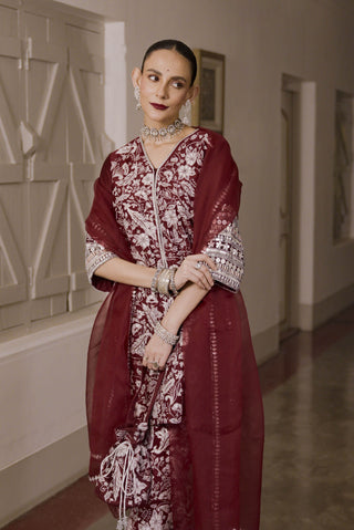 Vallari Maroon Embroidered Kurta Set by Saksham & Neharicka available on Indiaspopup