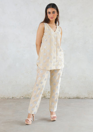 Rupo beige tunic and pants