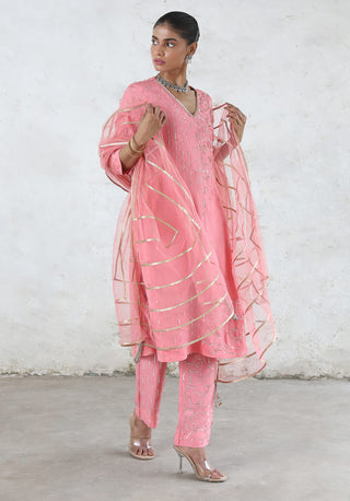 Golapi flamingo pink embroidered kurta set