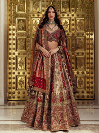 Zareen banaras lehenga set