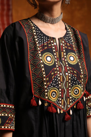 Shivani Bhargava-Black Tribal Embroidery Cape Tunic And Salwar-INDIASPOPUP.COM