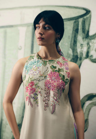 Ivory shiro kurta with pants and scarf