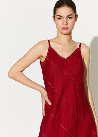 Red sleeveless long dress