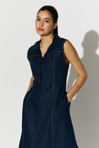 Dark blue sleeveless long dress
