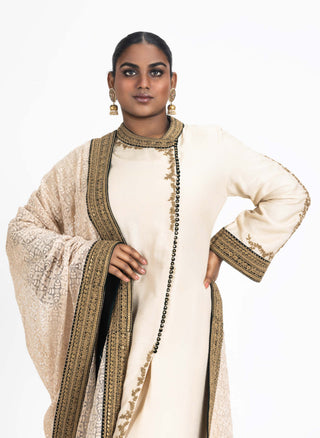 Nitika Gujral-Cream Matka Silk Kurta And Palazzo Set-INDIASPOPUP.COM