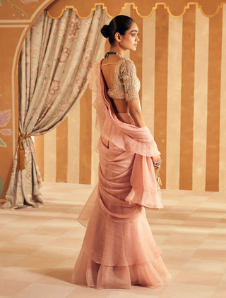 Dusky Pink Hunarban Sari And Blouse by Ridhi Mehra, available on Indiaspopup.com