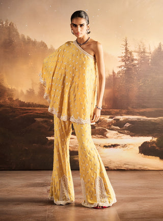 Meadow ice mustard one-shoulder cape garara set