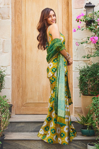 Tara green printed tunic and flared pant set