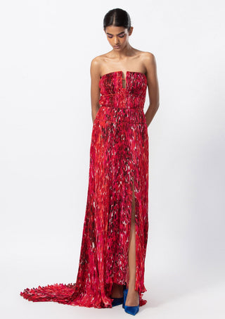 Saaksha & Kinni-Red Chiffon Gown With Trail-INDIASPOPUP.COM