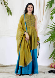 Devyani Mehrotra-Green Embellished Kurta Set-INDIASPOPUP.COM