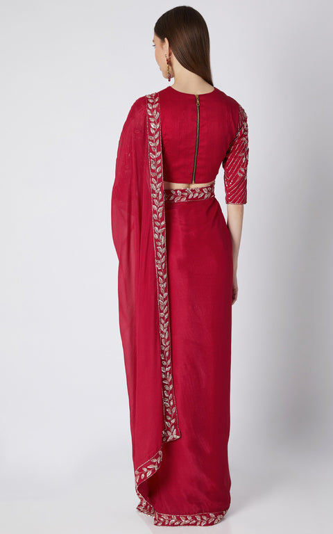 Pink Peacock Couture-Red Embroidered Saree Set-INDIASPOPUP.COM