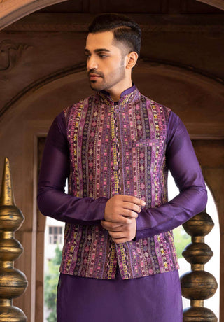 Chhavvi Aggarwal-Purple Kurta Bundi Set-INDIASPOPUP.COM