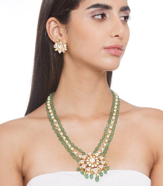 Preeti Mohan-Green Moissanite Kundan Necklace With Earring-INDIASPOPUP.COM