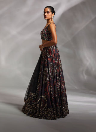 Divya Aggarwal-Valora Black Embellished Lehenga Set-INDIASPOPUP.COM