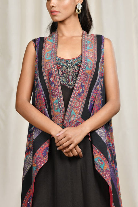 Ri.Ritu Kumar - Black Floral Cape With Inner & Palazzo - INDIASPOPUP.COM