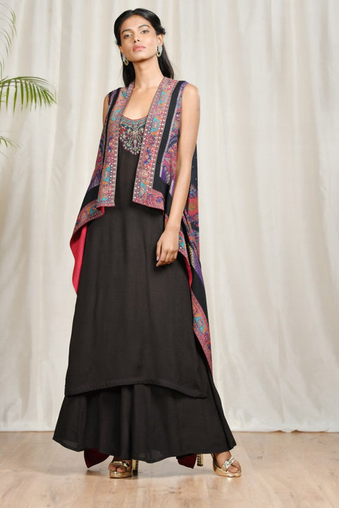Ri.Ritu Kumar - Black Floral Cape With Inner & Palazzo - INDIASPOPUP.COM