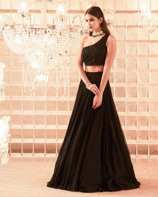 Charu & Vasundhara-Black Embroidered Lehenga Set-INDIASPOPUP.COM