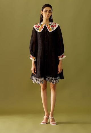 Chandrima-Black Contrast Collar Dress-INDIASPOPUP.COM