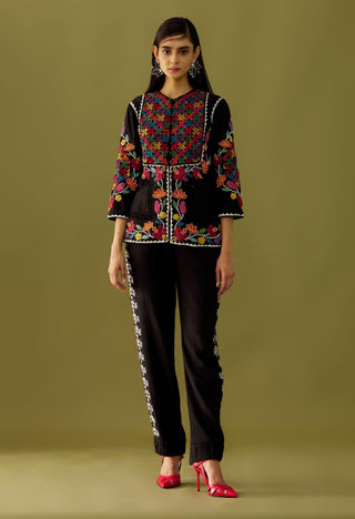 Chandrima-Black Yoke Detail Embroidered Jacket-INDIASPOPUP.COM