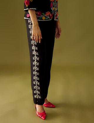 Chandrima-Black Yoke Detail Embroidered Jacket-INDIASPOPUP.COM