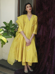 Label Earthen - Yellow Embroidered Kurta & Straight Pant - INDIASPOPUP.COM