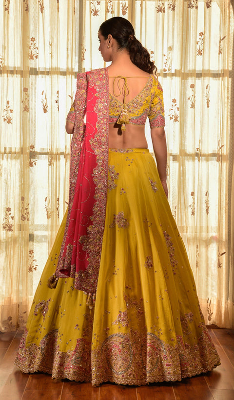 Dolly J-Yellow Peri Wrinkle Lehenga Set With Tilla Border-INDIASPOPUP.COM