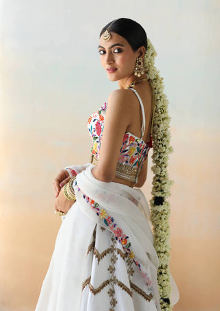 Aman Takyar-White Raw Silk Lehenga Set-INDIASPOPUP.COM