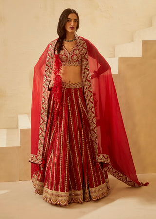 Bhumika Sharma-Red Nukta Bridal Lehenga Set-INDIASPOPUP.COM