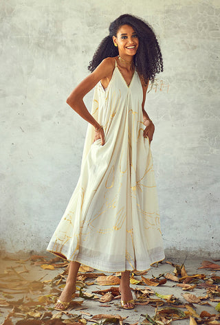 Kharakapas-White Maxi Gown With Leheriya Dupatta-INDIASPOPUP.COM