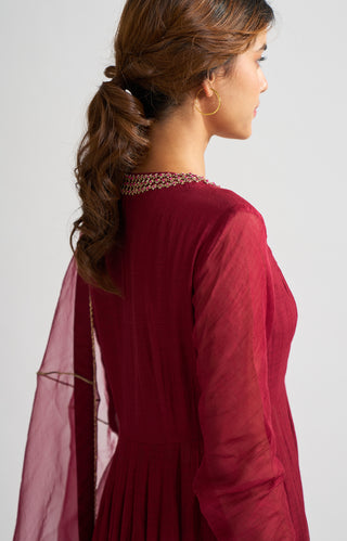 Dot-Vara Deep Maroon Ghoomer Anarkali Set-INDIASPOPUP.COM