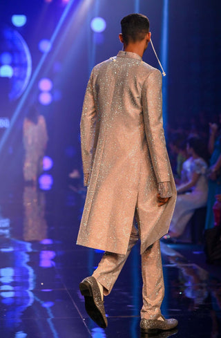 Itrh Men-Periwrinkle Embellished Sherwani And Pant Set-INDIASPOPUP.COM