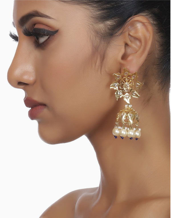 Golden Avantika Earring