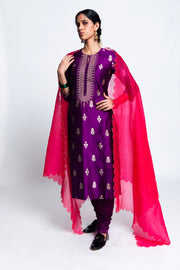 Label Earthen-Voilet Saran Banarasi Silk Kurta Set-INDIASPOPUP.COM