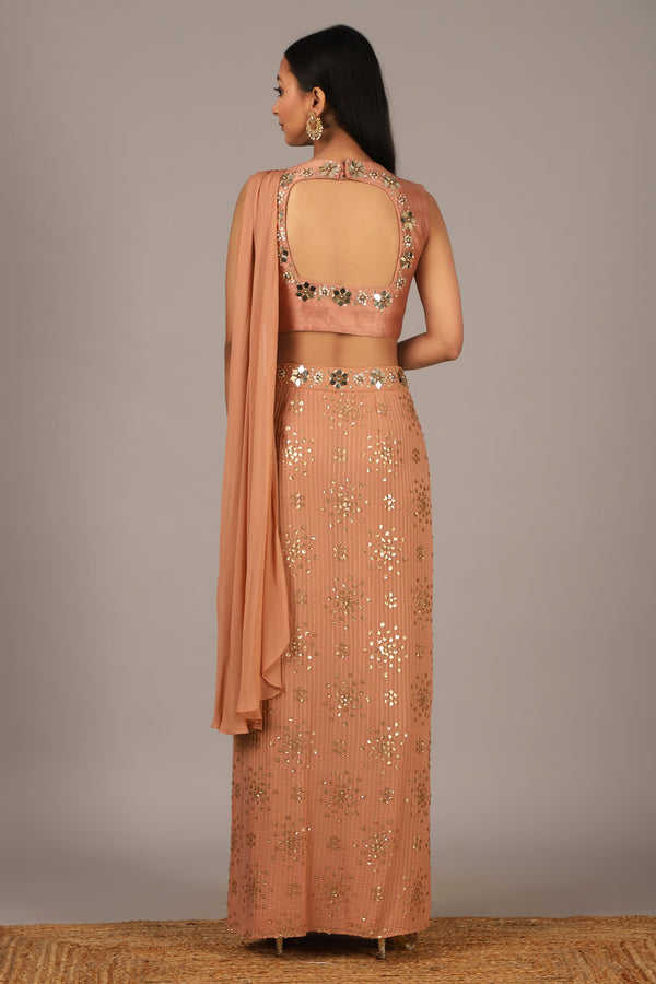 Nidhika Shekhar-Peach Georgette Embroidered Saree Set-INDIASPOPUP.COM