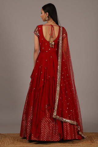 Nidhika Shekhar-Red Layered Lehenga Set-INDIASPOPUP.COM