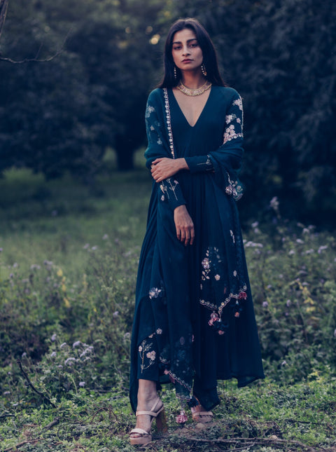 Madsam Tinzin-Forest Green Kurta With Pants-INDIASPOPUP.COM