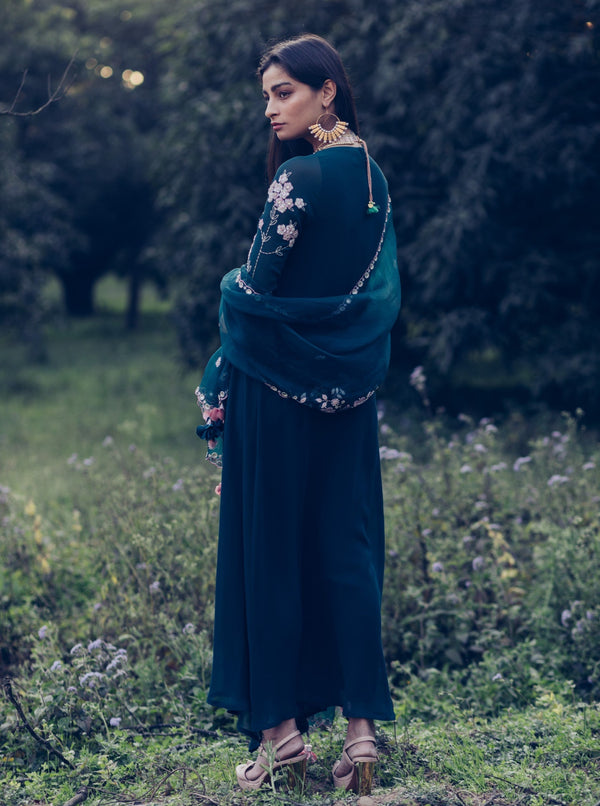 Madsam Tinzin-Forest Green Kurta With Pants-INDIASPOPUP.COM