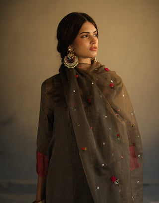 Begum Pret-Charcoal Grey A-Line Asymmetrical Kurta Set-INDIASPOPUP.COM