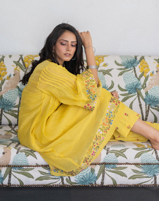 Begum Pret-Yellow Rainbow Bloom Kurta With Pants-INDIASPOPUP.COM