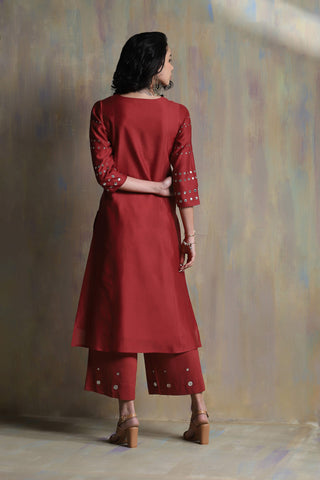 Charkhee-Red And Bottle Green Chanderi Kurta Set-INDIASPOPUP.COM