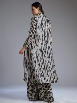 Koai-White & Black Dabu Print Cape-INDIASPOPUP.COM