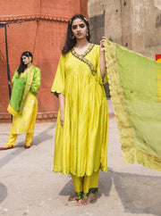 Label Earthen-Yellow & Green Kurta Set With Odhni-INDIASPOPUP.COM