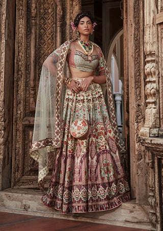 Kalista-Arohi Ivory Embroidered Lehenga Set-INDIASPOPUP.COM