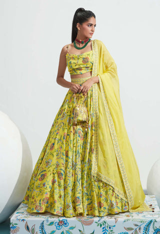 Mahima Mahajan-Yellow Embroidered Lehenga Set-INDIASPOPUP.COM